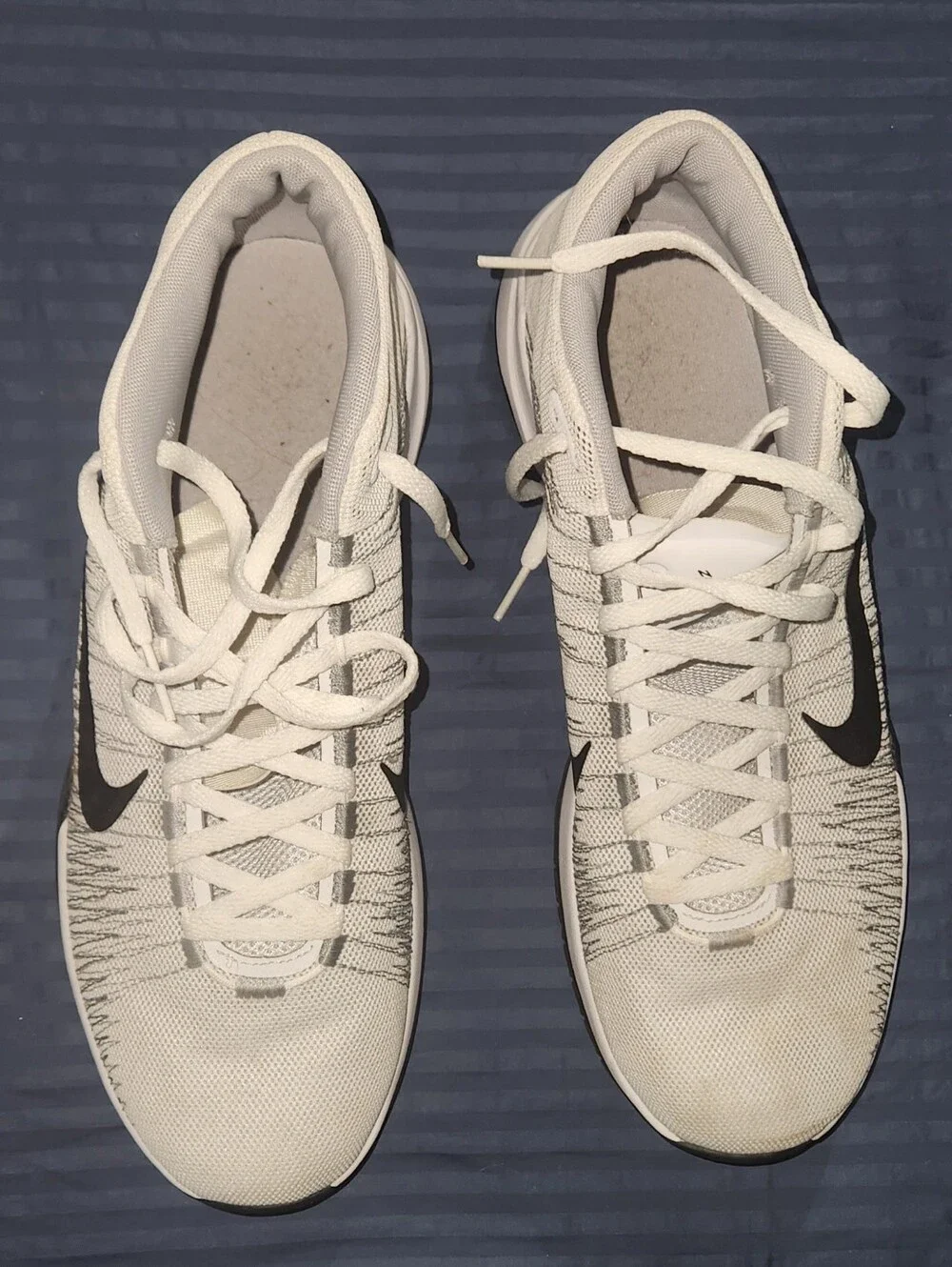 Nike classic sneakers